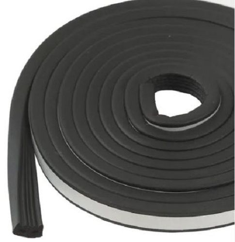 15 Mm Thick Crack Resistance Rubber Strip For Industrial Use Ash %: 1%