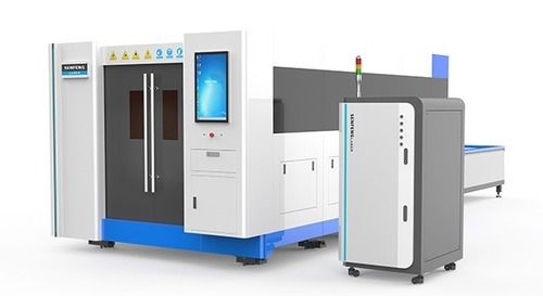 Raycus/Ipg/Max Fiber Laser Metal Cutting Machine (Encloser Model)