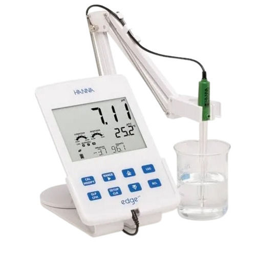 White 80X235X150Mm 12 Voltage 2.5 Watt Manual Electric Ph Meter For Laboratory Use