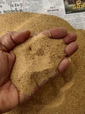 silica sand