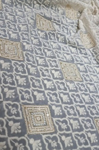 लाइट इन वेट एंड श्रिंक रेसिस्टेंस विस्कोस एम्ब्रायडरी फैब्रिक