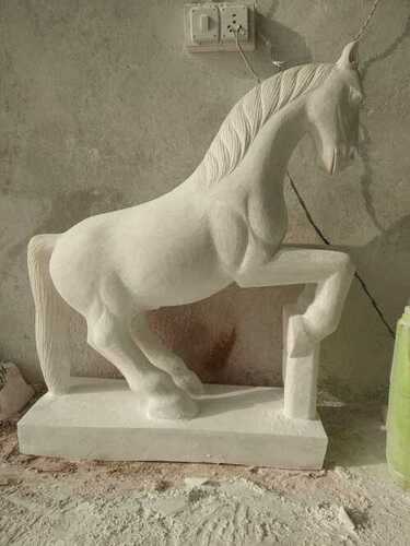 Polished White Marble Horse Statue For Decoration