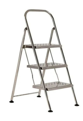 15 Kilograms Corrosion Resistance Stainless Steel Step Ladder  Size: 00