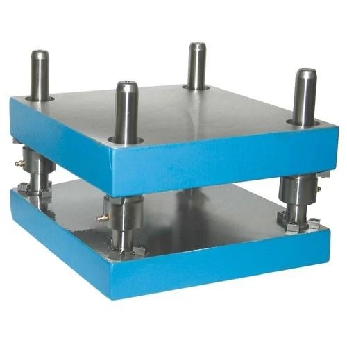 Blue And Silver 20 Kg Weight Punching Mould Steel Four Pillar Die Sets For Industrial Use