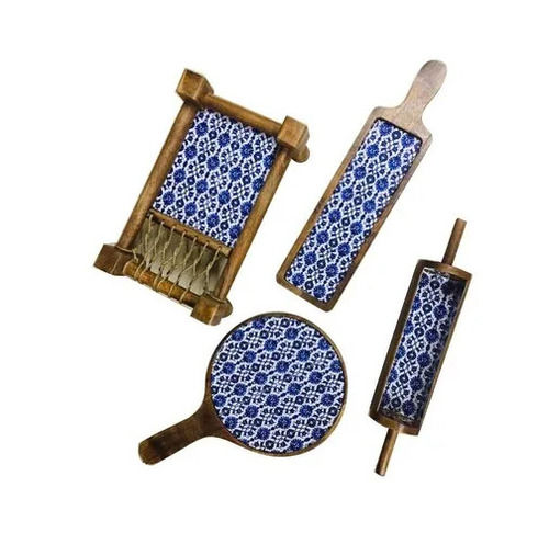 Designer Blue And White Wooden Platter Set For Home And Hotel