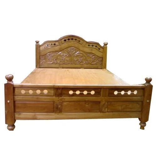Eco Friendly Antique Polished Finish Rectangular Designer Wooden Bed