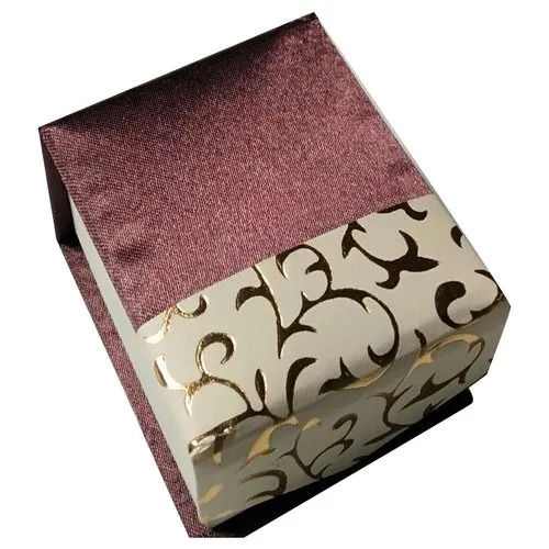 Square Satin Covered Light Weight Plain Matte Finish Paper Jewelry Ring Box Design: Modern