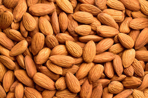 Common A Grade 25.33 Mm Size Moisture 6 % Brown Almond Nuts 