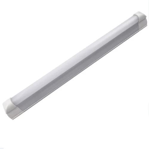 White 22 Watt Wall Mounted Ceramic Led Tube Light For Indoor Use