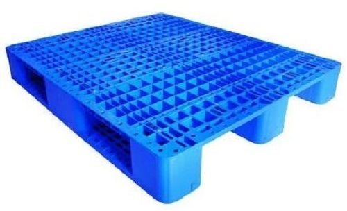 Blue 600 Kilogram Load Capacity Rectangular Plastic Pallets