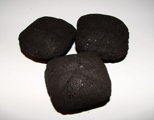 Blackish Gray Solid Charcoal Briquettes For High Heating And Steaming