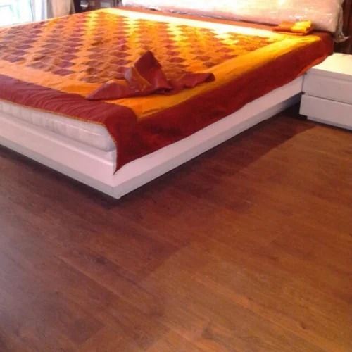 Plastic Laminate Wooden Flooring