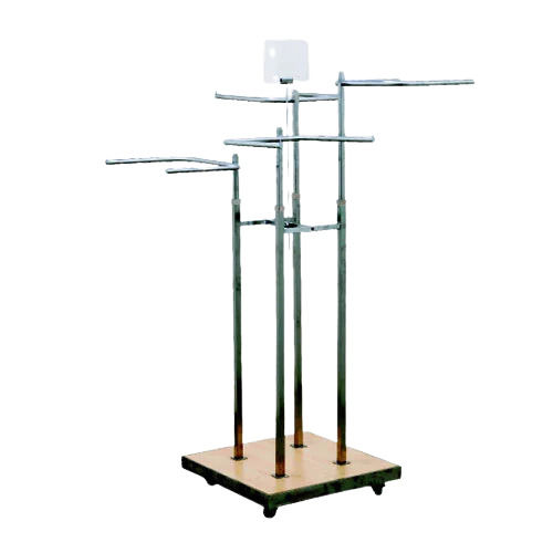 7 Foot 15 Kilogram Polished Finish Stainless Steel Garment Display Rack Capacity: 50 Kg/Day