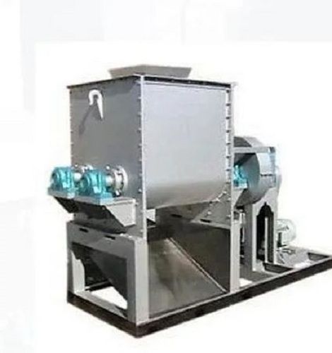 Automatic Electric Stainless Steel Detergent Mixing Machine Capacity: 100 Kg/Hr