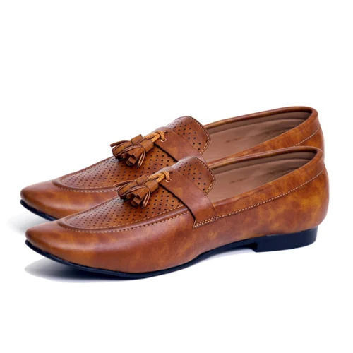 Brown Comfortable Party Wear Pu And Leather Loafer Shoes For Mens 