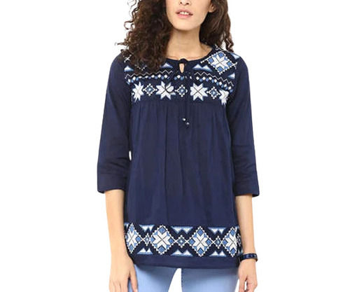 Round Neck And Printed Casual Wear Cotton Fancy Top For Ladies Length: 32 Inch (In)