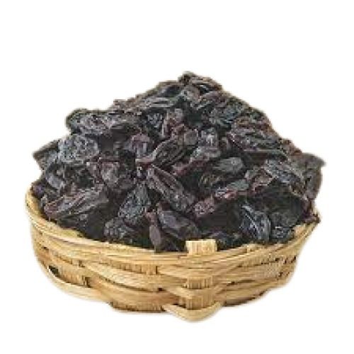 A Grade Oval Shape Dried Black Grapes