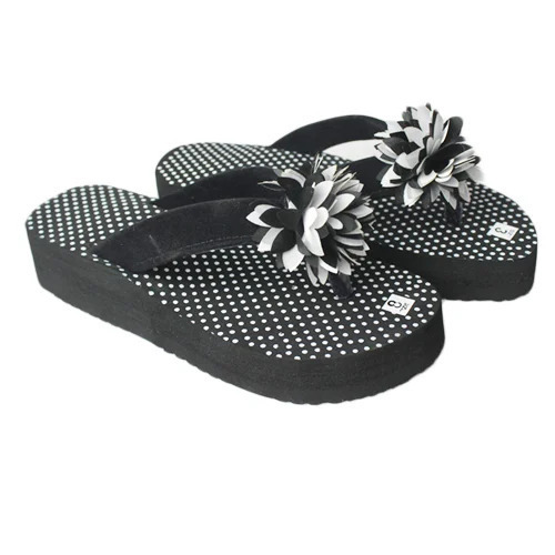 Women Sandals slippers, buy 40styles Latest girl footwear ladies shoes flat  sandals Fashion Design Ladies Slippers diamond sandal female fur slides  women on China Suppliers Mobile - 165278263