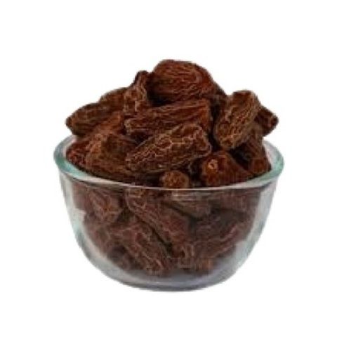 Common Brown Oval Shape Sweet Tasty Dried Dates