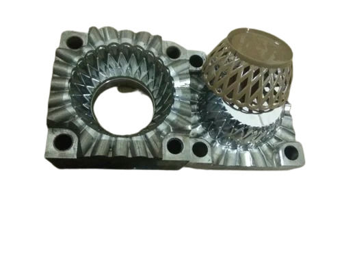 Silver Corrosion Resistance Aluminum Body Plastic Die Mould For Industrial Use