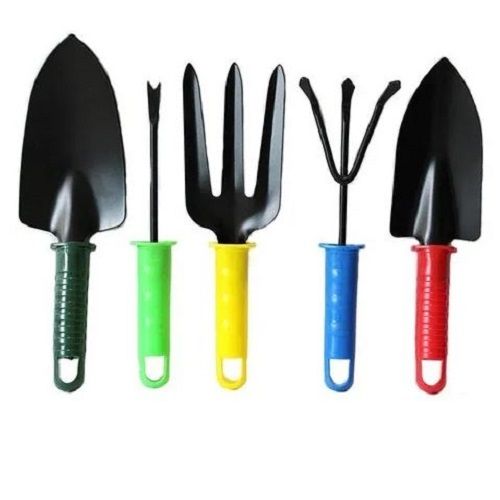 Metal Made Color Coated Set Of Garden Tool Kit 