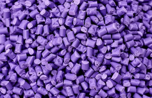 Purple 946 Kg/M3 Density 100 Psi 180A C Melting Point Ldpe Granule For Plastic Industry Use