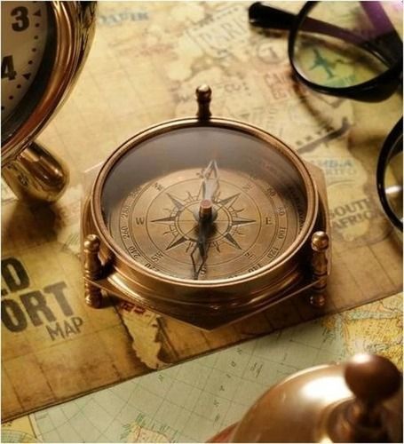 Golden Normal Antique Compass With Perfect Sundail