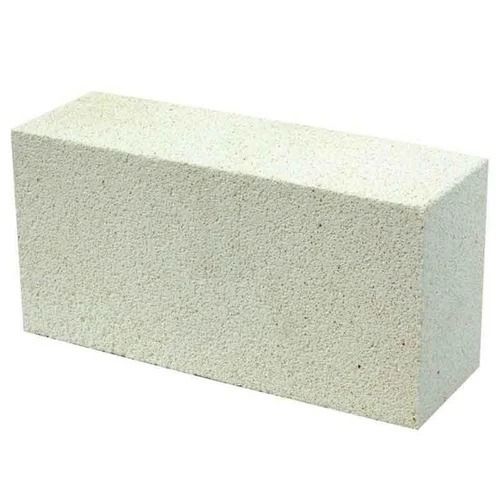 White 9X3X3 Inch Rectangular Plain 18% Porosity Solid Insulating Brick