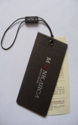 Black Color Rectangular Garment Labels