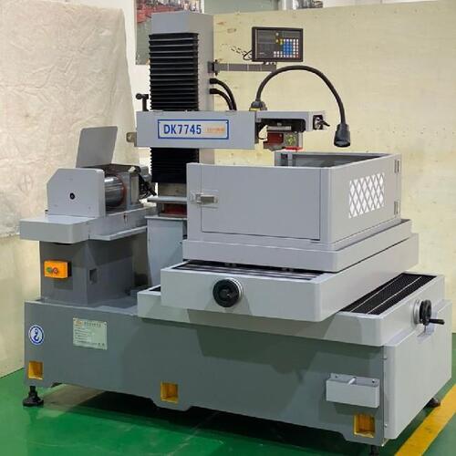 Three Phase 3 Kw Cnc Wire Cut Edm Machine