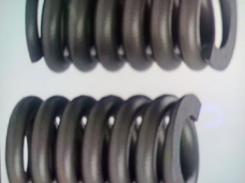 Rust And Corrosion Resistant Elevator Stainless Steel Springs For Industrial Use