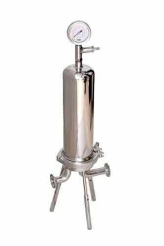 Silver 50 Lpm Cylindrical Stainless Steel Cartridge Filter Housing For Industrial Use