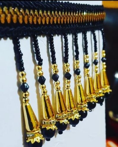 Attractive Designs, Impeccable Finish Golden Blackmix Bead Laces