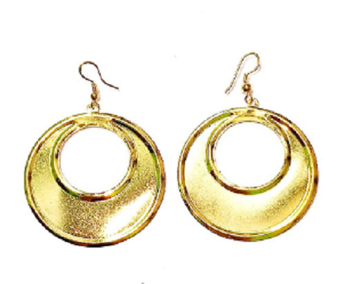 Gift Lightweight And Skin Friendly Metal Artificial Earrings For Women 