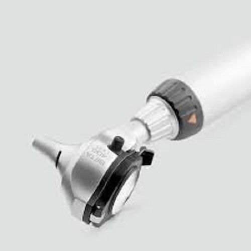 Heine Beta 400 Otoscope