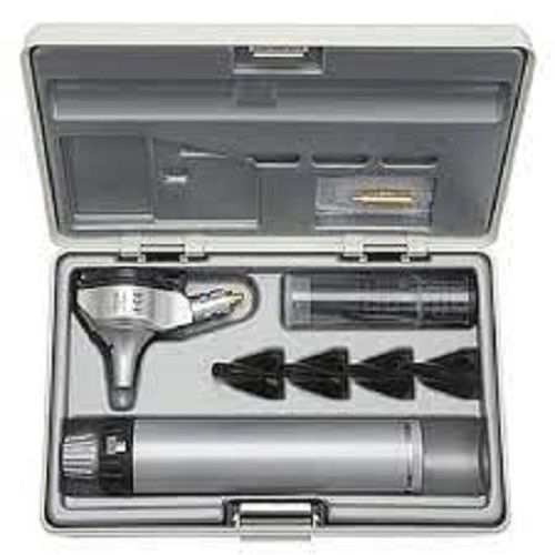 Heine Beta 400 Otoscope - Metal and Glass, 4.2X Magnification | Ideal for Clinic and Hospital Use, Detailed Ear Examination, 10 Year Guarantee