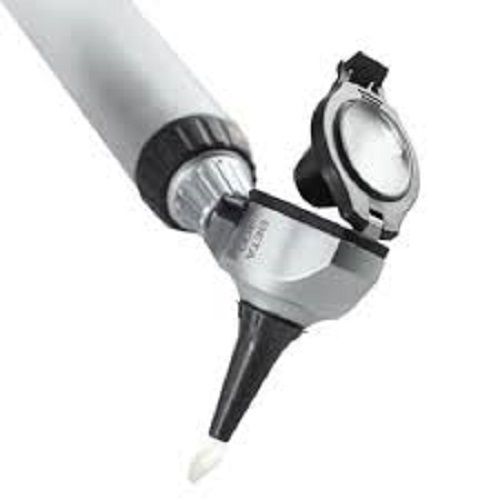 Heine Beta 400 Otoscope