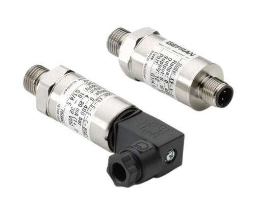 12 Voltage Stainless Steel Body Dual Port Pressure Sensors For Industrial Use