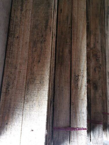 8ft Rectangular Brown Pine Wood Stripe / Wood Patti