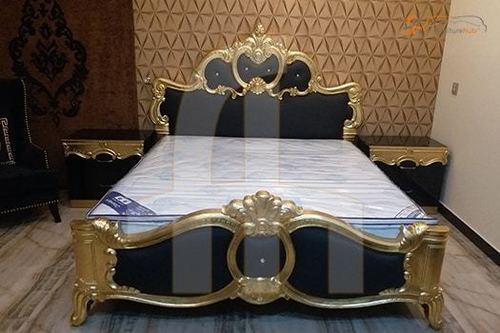 Black And Golden Maharaja Wooden Double Bed For Home And Hotel