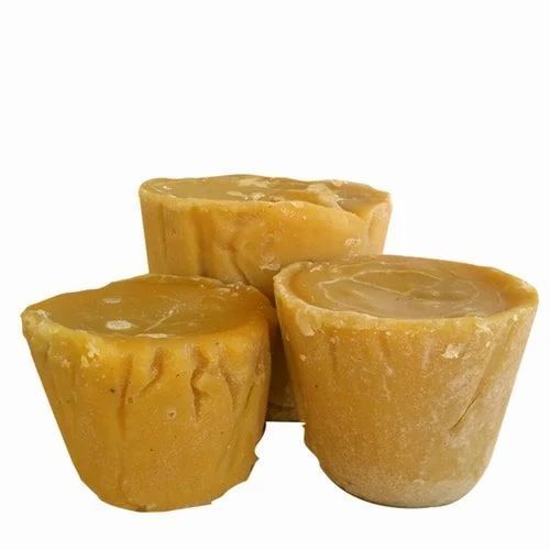 No Artificial Flavor Sweet Taste Organic Jaggery For Food Use Fineness (%): 98%