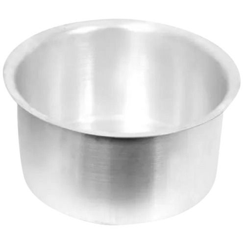 Silver 2 Liter Capacity 3 Mm Thick Polished Finish Aluminum Pot For Cooking Use