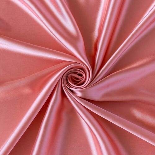Pink 150 Gsm 30kg/m3 Plain Dyed Soft And Shinny Silk Chiffon