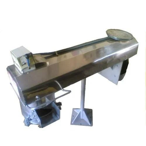 220 Volts Polished Finished Stainless Steel Bhujia Making Machine Capacity: 00 Ton/Day