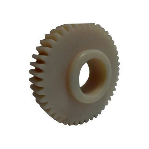 Brown High Efficiency 30 Shore Hard Nylon Gear Wheel For Industrial Use