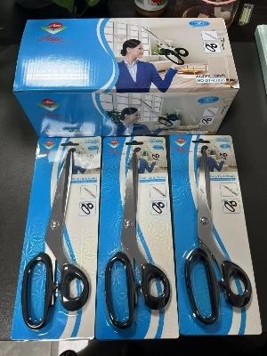 Portable Stainless Steel Scissor with Black Handle