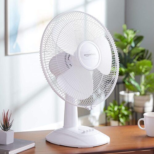 Easy To Operate Three Blade White Plastic Electric Table Fan