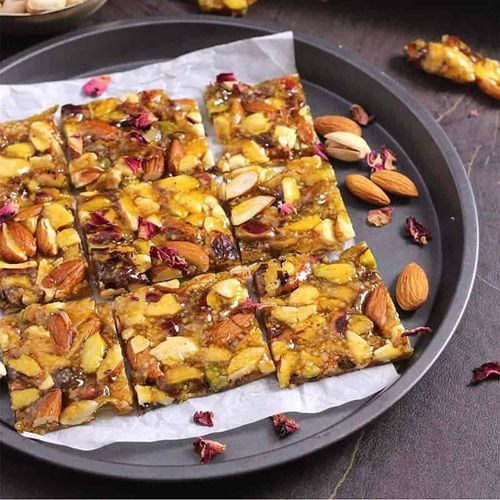 Sweet Dry Fruit Chikki For Human Consumption