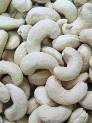 Organic Whole Cashew Nuts W320 For Snacks Use