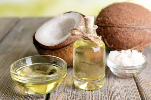 100% Pure Coconut Hair Oil For Promoting Healthy Hair Growth